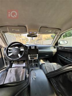 کرایسلەر 300